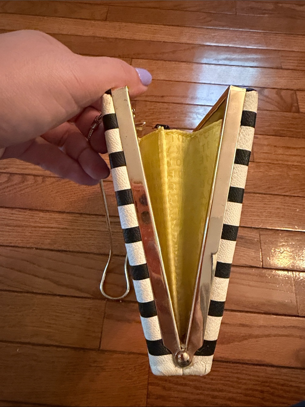Kate Spade Striped Toucan Crossbody Bag in Black & White - Picture 9 of 12